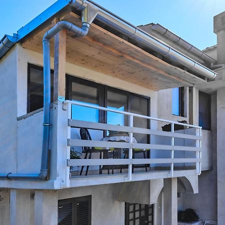 Apartments Mirella Мали-Лошинь Экстерьер фото