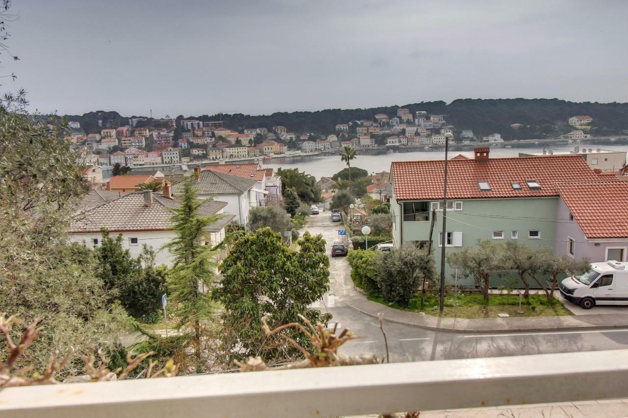 Apartments Mirella Мали-Лошинь Экстерьер фото