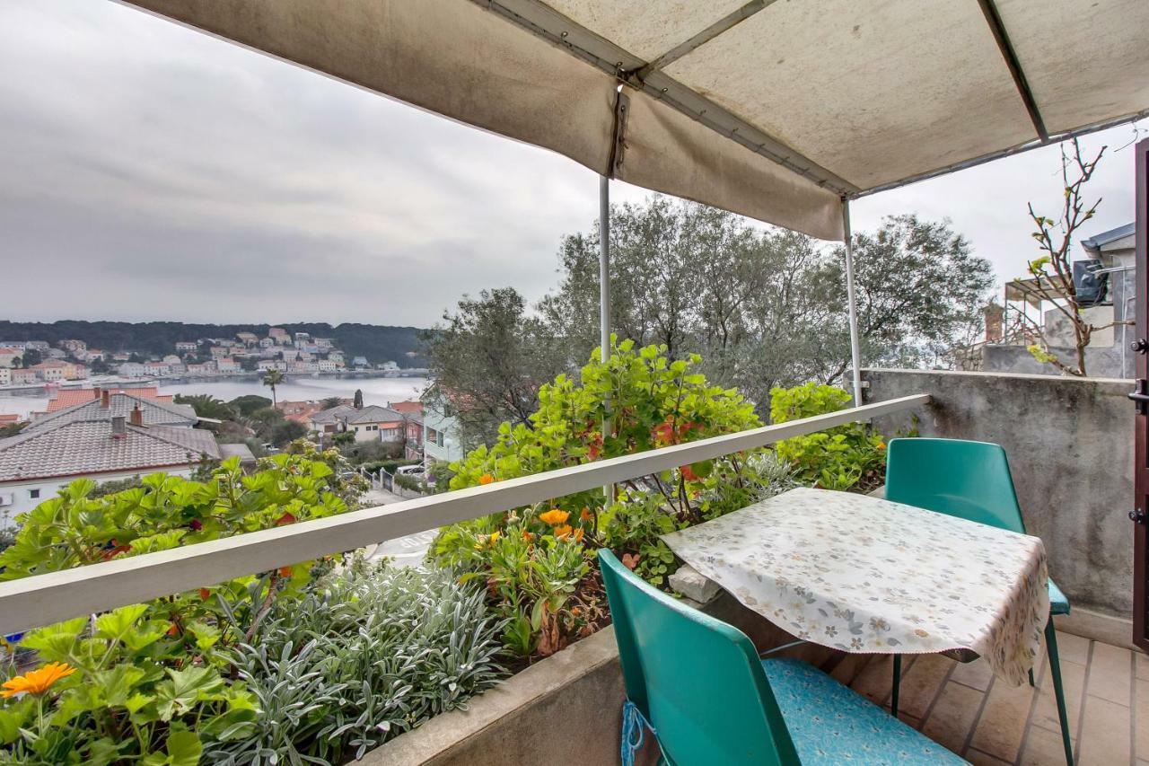 Apartments Mirella Мали-Лошинь Экстерьер фото