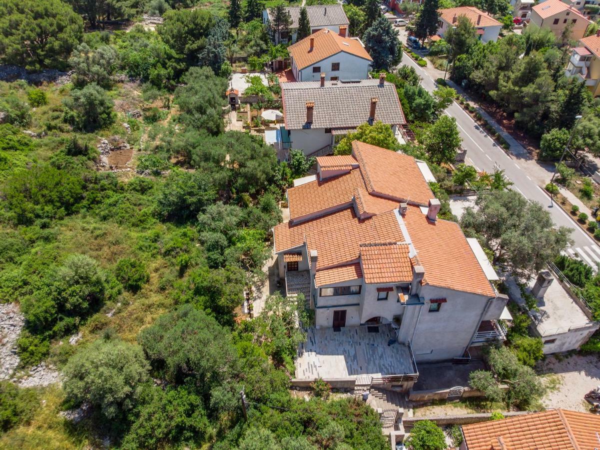 Apartments Mirella Мали-Лошинь Экстерьер фото